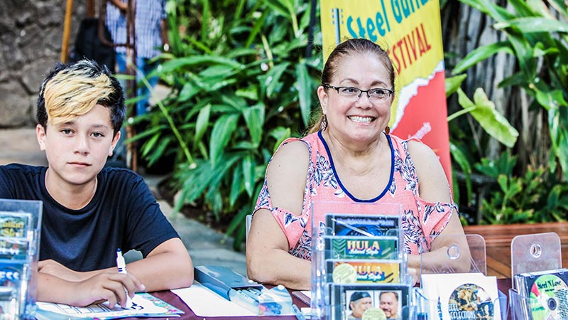Sandy with grandson Brody at the 2017 Waikīkī Steel Guitar Festival